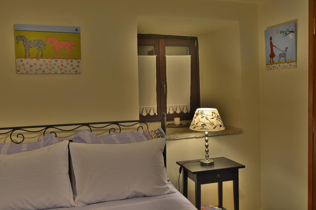 Gartagani Guest House สเตมนิตซา ภายนอก รูปภาพ